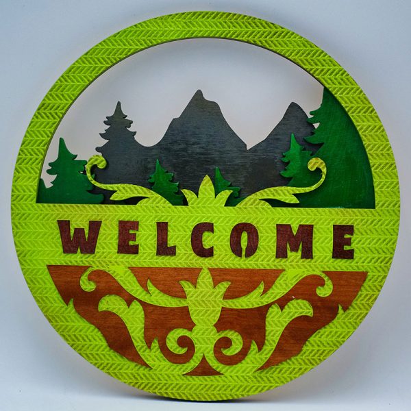 Rustic mountain house welcome sign